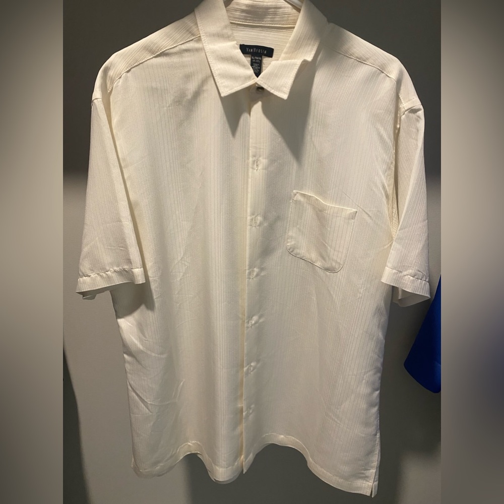 Men's off white color dress shirt